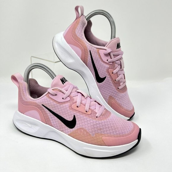 pink nike ladies shoes